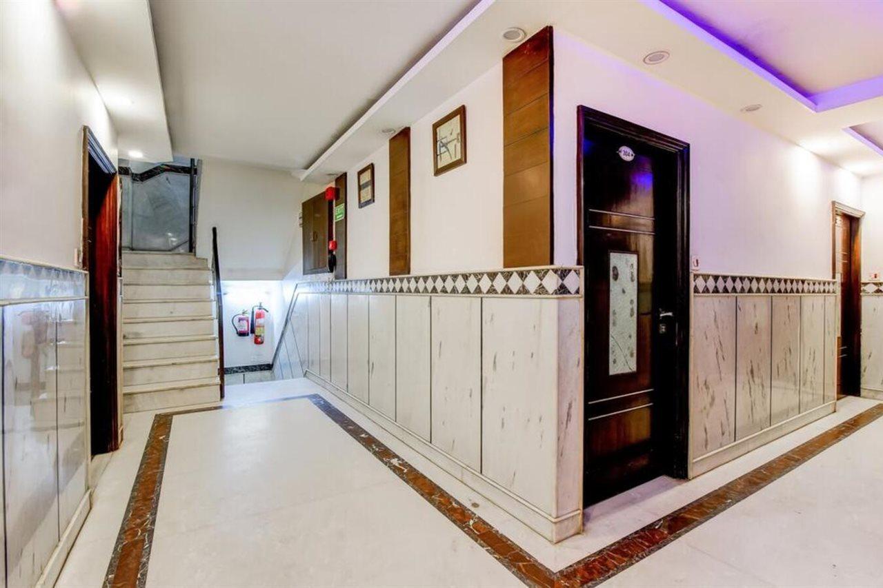 Oyo 7781 Hotel Sai International Нью-Дели Экстерьер фото