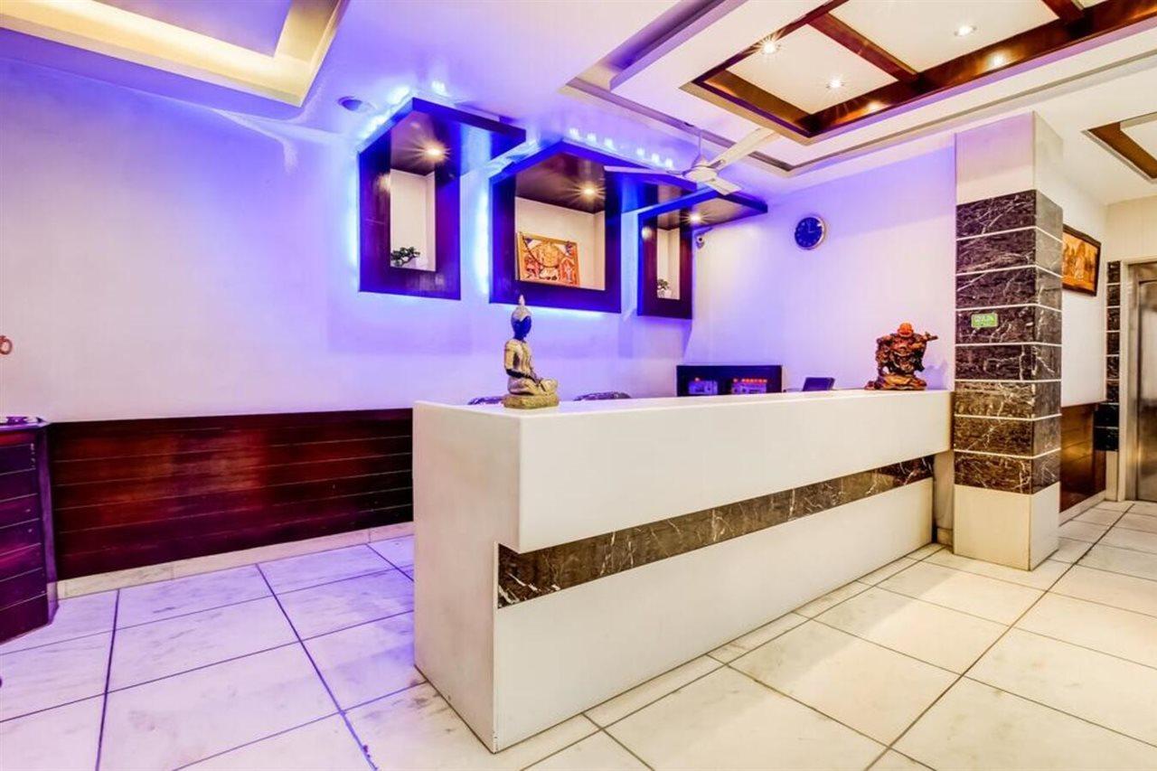Oyo 7781 Hotel Sai International Нью-Дели Экстерьер фото